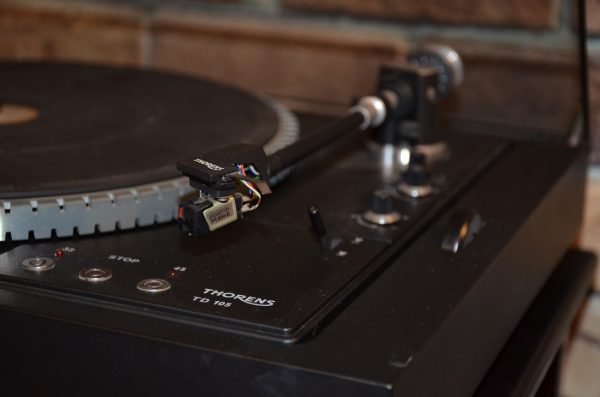 Giradischi THORENS TD-105 con testina STANTON TH 500E - immagine 3